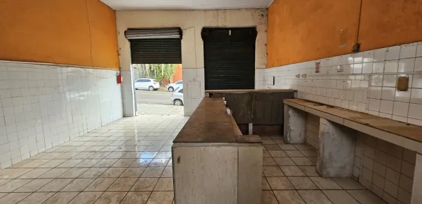 Loja / Salão / Ponto Comercial para alugar, 80m² no Barra Funda, Apucarana