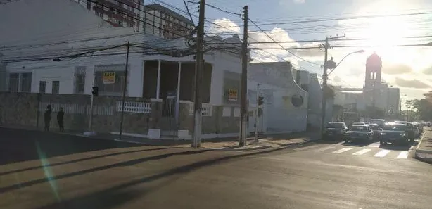 Prédio Inteiro à venda, 300m² no São José, Aracaju
