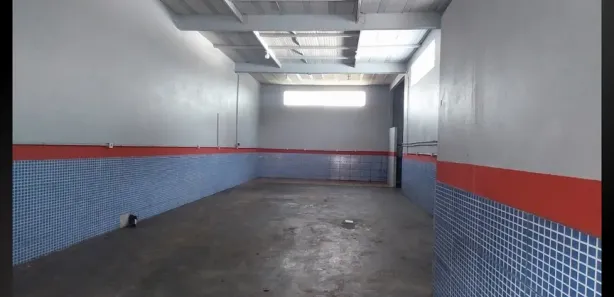 Galpão / Depósito / Armazém para alugar, 350m² no Japiim, Manaus