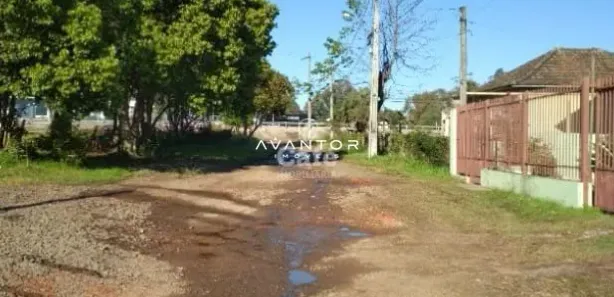 Terreno / Lote / Condomínio à venda, 626m² no São José, Santa Maria