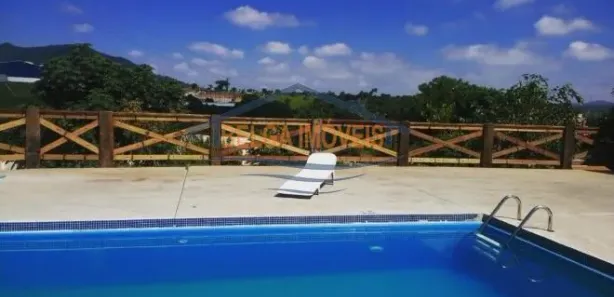 Fazenda / Sítio / Chácara com 3 Quartos à venda, 290m² no Centro, Bom Jesus dos Perdões