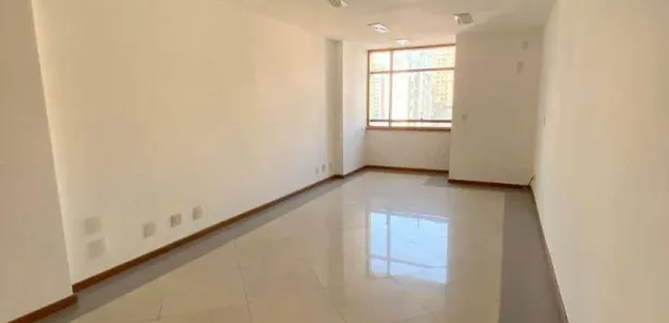 Conjunto Comercial / Sala à venda, 49m² no Centro, Juiz de Fora