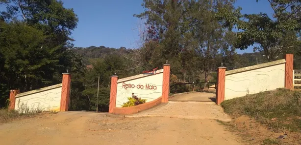 Conjunto Comercial / Sala para alugar, 300m² no Área Rural de Viçosa, Viçosa