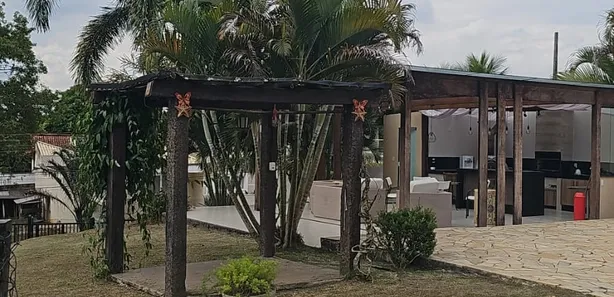 Casa de Condomínio com 3 Quartos para venda ou aluguel, 350m² no Casa da Lua, Resende