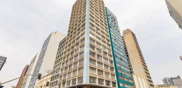 Conjunto Comercial / Sala à venda, 50m² no Centro, Curitiba