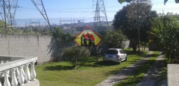 Fazenda / Sítio / Chácara com 2 Quartos à venda, 180m² no Sítio São José II, Taubaté