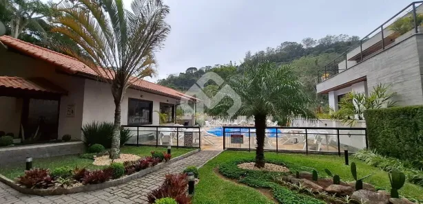 Casa de Condomínio com 4 Quartos para alugar, 180m² no Posse, Teresópolis
