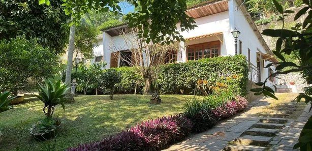Fazenda / Sítio / Chácara com 3 Quartos à venda, 240m² no Cinco Lagos, Mendes