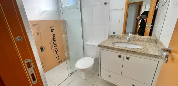 Apartamento com 3 Quartos para alugar, 114m² no Vila Edmundo, Taubaté