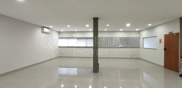 Loja / Salão / Ponto Comercial para alugar, 100m² no , Cravinhos