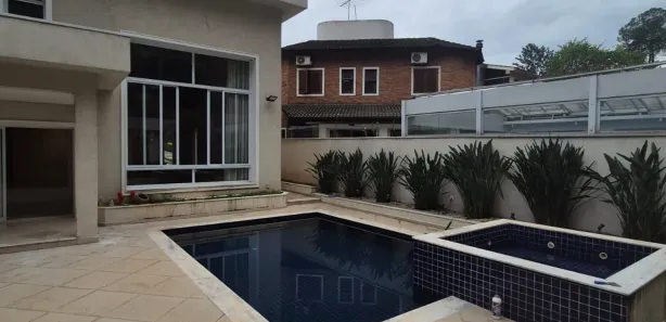 Sobrado com 4 Quartos para alugar, 390m² no Alphaville, Santana de Parnaíba