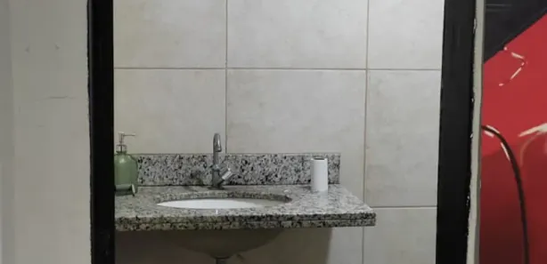Galpão / Depósito / Armazém para alugar, 850m² no Quitandinha, Petrópolis