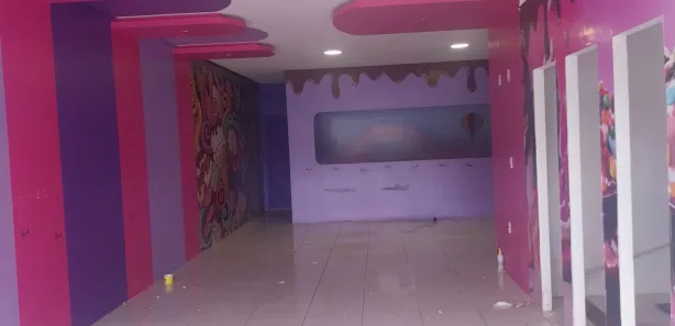 Loja / Salão / Ponto Comercial com 3 Quartos para alugar, 150m² no Vila Eduardo, Petrolina