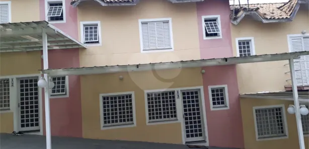 Casa de Vila com 3 Quartos para venda ou aluguel, 150m² no Vila Natal, Mogi das Cruzes