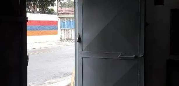 Galpão / Depósito / Armazém para alugar, 220m² no Presidente Altino, Osasco
