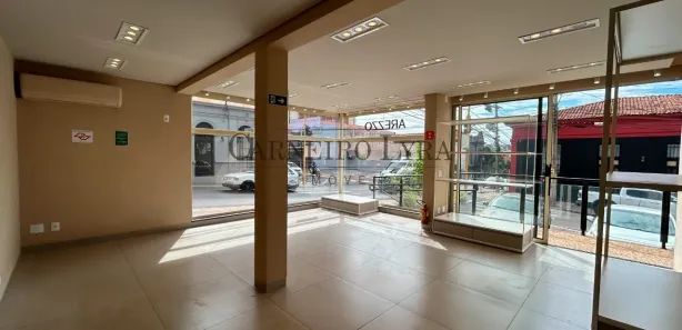 Loja / Salão / Ponto Comercial para alugar, 150m² no Centro, Jaú