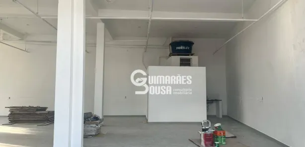Loja / Salão / Ponto Comercial para alugar, 140m² no Jardim Itália, Várzea Paulista