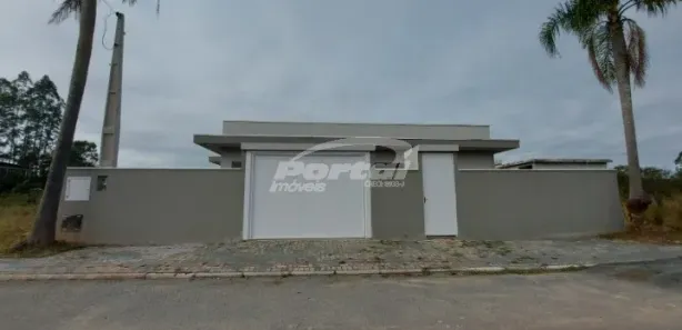 Casa com 3 Quartos para alugar, 200m² no Santo Antônio, Balneário Piçarras