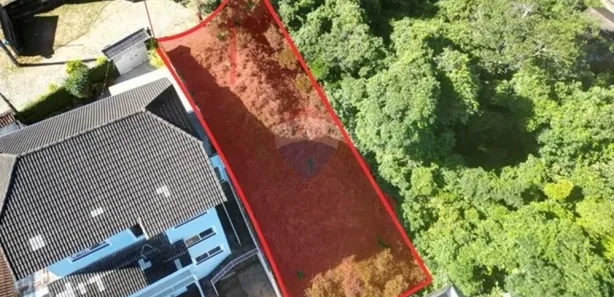 Terreno / Lote / Condomínio à venda, 375m² no Castelanea, Petrópolis