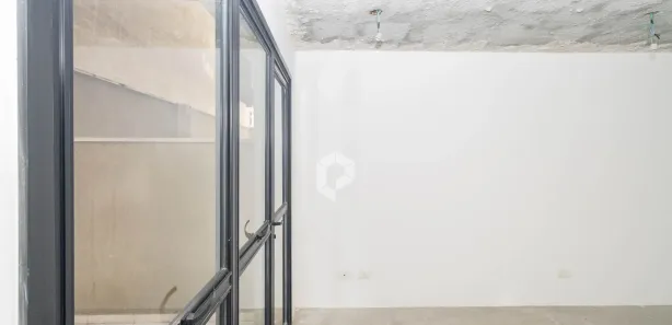 Conjunto Comercial / Sala à venda, 22m² no Centro, Curitiba