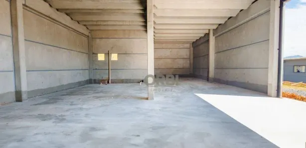 Galpão / Depósito / Armazém para alugar, 280m² no Do Salto, Blumenau