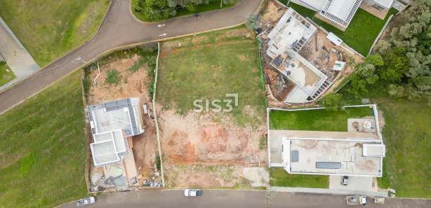 Terreno / Lote / Condomínio à venda, 701m² no Cecilia, Campo Magro