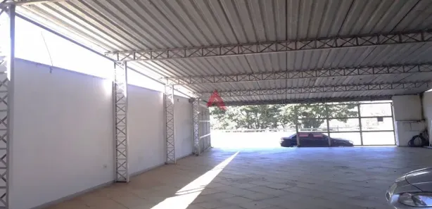 Prédio Inteiro à venda, 300m² no Jardim Terras de Santa Helena, Jacareí