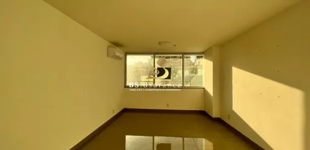 Loja / Salão / Ponto Comercial à venda, 27m² no Icaraí, Niterói