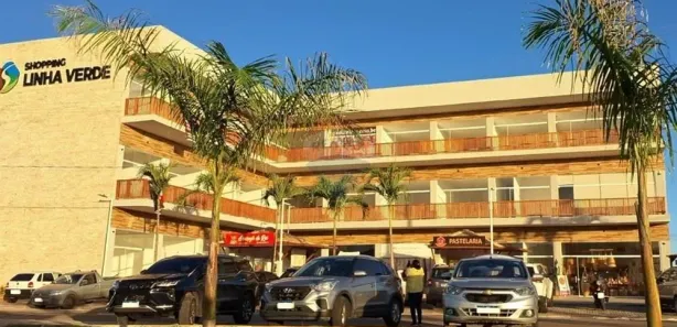 Loja / Salão / Ponto Comercial para alugar, 40m² no Arembepe (Abrantes), Camaçari