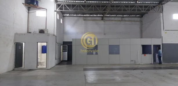 Galpão / Depósito / Armazém com 1 Quarto para alugar, 825m² no Loteamento Quinta das Frutas, Taubaté