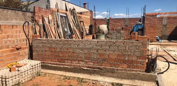 Galpão / Depósito / Armazém à venda, 297m² no Parque Laranjeiras, Araraquara