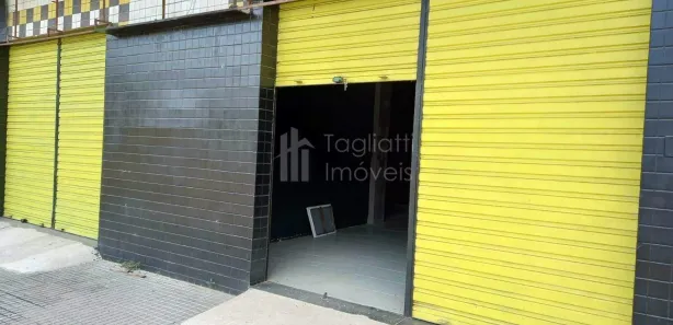 Loja / Salão / Ponto Comercial à venda, 30m² no Balneário São Pedro, São Pedro da Aldeia