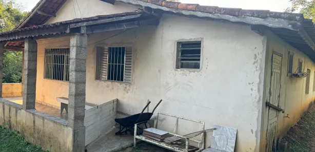 Fazenda / Sítio / Chácara com 3 Quartos à venda, 6000m² no Sorocabucu, Ibiúna