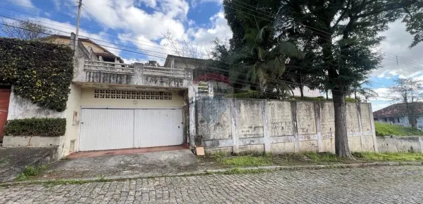 Casa com 4 Quartos à venda, 480m² no Centro Alto, Ribeirão Pires