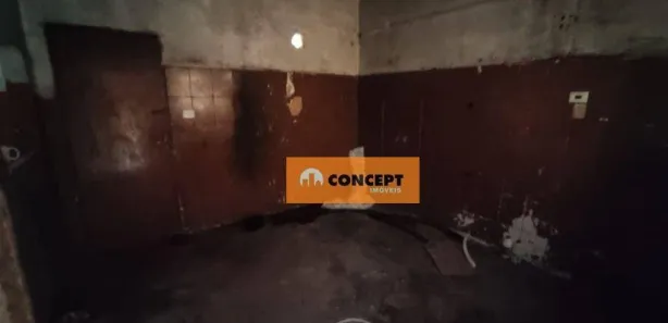 Casa Comercial com 2 Quartos para venda ou aluguel, 300m² no Vila Maria de Maggi, Suzano