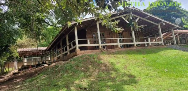 Fazenda / Sítio / Chácara com 3 Quartos à venda, 321m² no Parque Santa Márcia, Votorantim