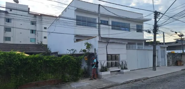Loja / Salão / Ponto Comercial para alugar, 280m² no Novo Rio das Ostras, Rio das Ostras