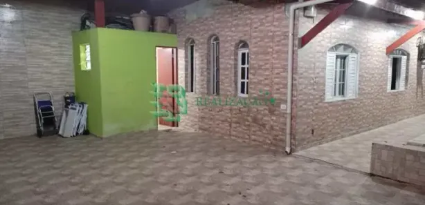 Fazenda / Sítio / Chácara com 4 Quartos à venda, 200m² no Jardim Birigui II, Mongaguá