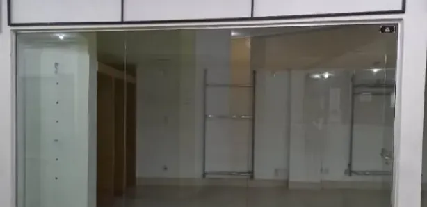 Loja / Salão / Ponto Comercial à venda, 83m² no Comercial, Resende