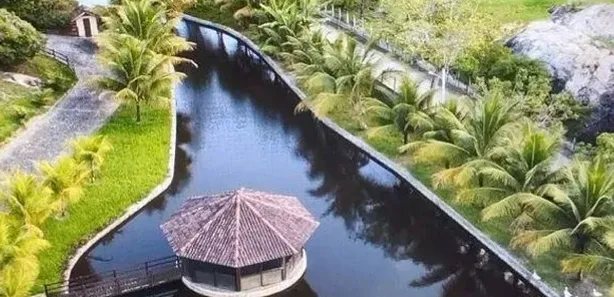 Fazenda / Sítio / Chácara com 4 Quartos à venda, 30000m² no Alpes Suiços, Gravatá