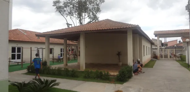 Apartamento com 2 Quartos à venda, 45m² no Vila São Carlos, Itaquaquecetuba