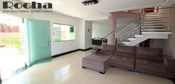 Casa de Condomínio com 4 Quartos à venda, 310m² no Região dos Lagos, Brasília