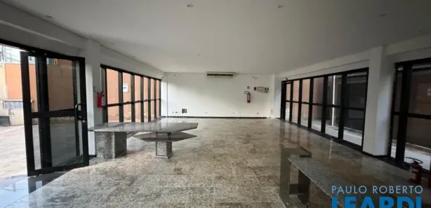 Loja / Salão / Ponto Comercial à venda, 1753m² no Atibaia Jardim, Atibaia