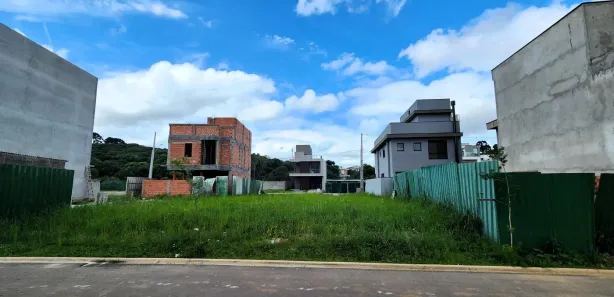 Terreno / Lote / Condomínio à venda, 128m² no Santa Cândida, Curitiba