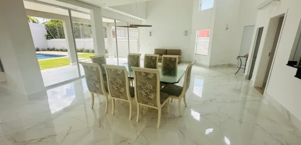Casa de Condomínio com 4 Quartos para alugar, 350m² no Jardim Acapulco, Guarujá