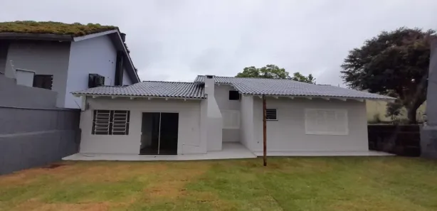Casa com 3 Quartos para alugar, 180m² no Palmital, Chapecó