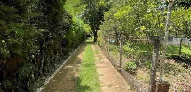 Fazenda / Sítio / Chácara com 2 Quartos à venda, 300m² no Jardim dos Pinheiros, Atibaia