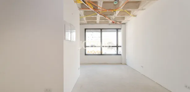 Conjunto Comercial / Sala para alugar, 22m² no Centro, Curitiba