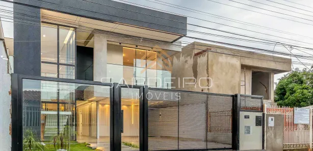 Sobrado com 4 Quartos à venda, 285m² no Guará II, Brasília