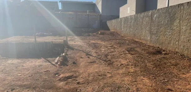 Terreno / Lote / Condomínio à venda, 250m² no Jardim Metodista, Caldas Novas